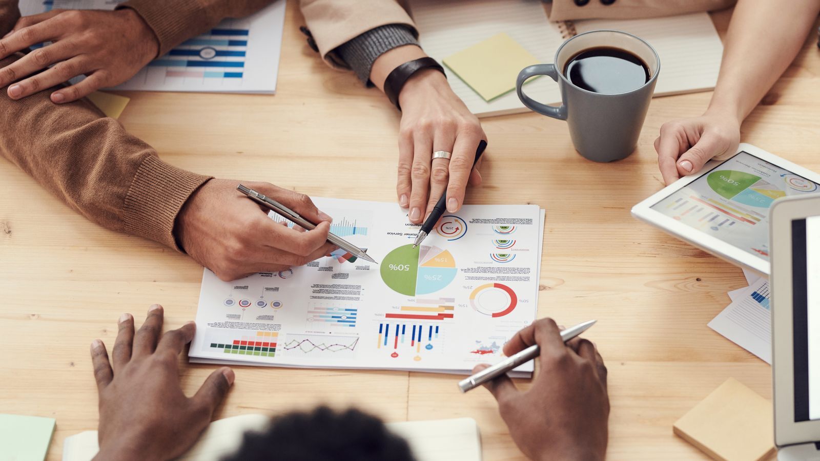 Personalabteilung digitalisieren: In 5 Schritten zum papierlosen HR